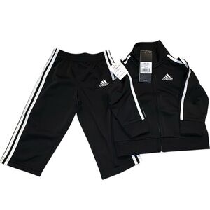 48 hour Sale Adidas Boy’s Two Piece Set SZ 12 months NWT